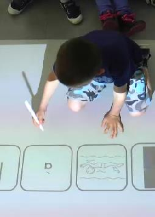 Utiliser un sol interactif à l'école