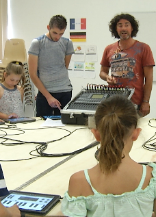 Création musicale à l'école élémentaire : un orchestre numérique