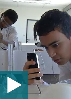 Réalisation de tutoriels vidéo en physique-chimie à l'aide de smartphones