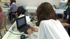 Utiliser une clé USB au collège comme cartable numérique