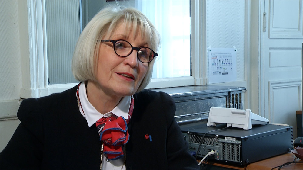 Quelles sont les personnes relais entre l'Éducation nationale et la police ?