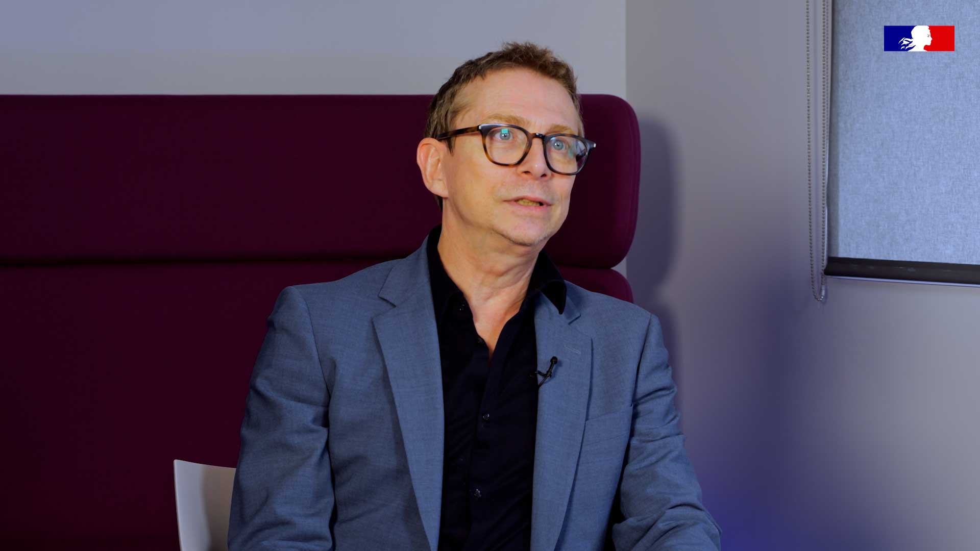 Comment expliquer le succès des théories du complot ?